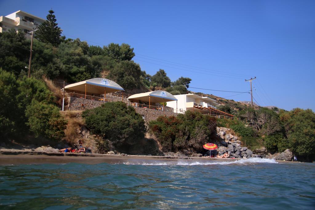 Santa Marina Apartments Rodhákinon Luaran gambar
