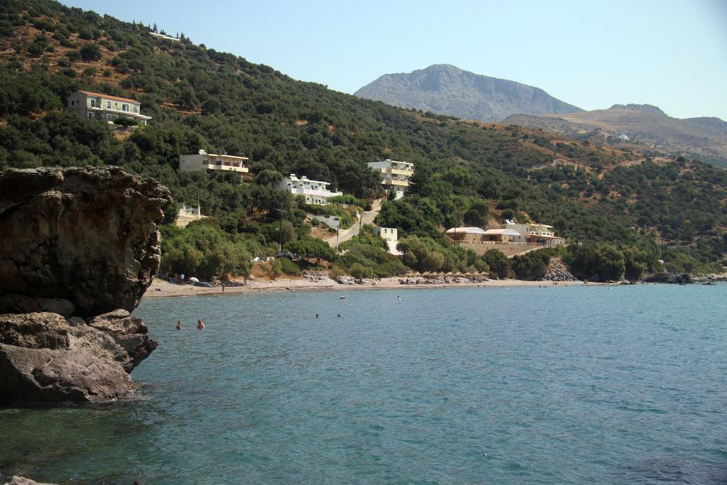 Santa Marina Apartments Rodhákinon Luaran gambar