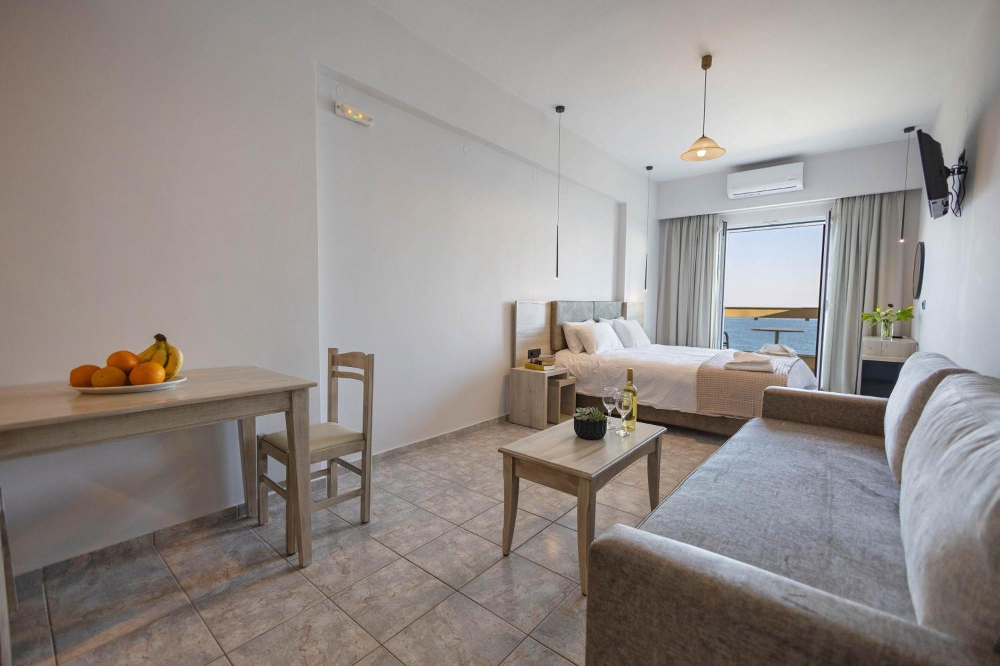 Santa Marina Apartments Rodhákinon Luaran gambar